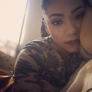 Meet your Posher, Lucy